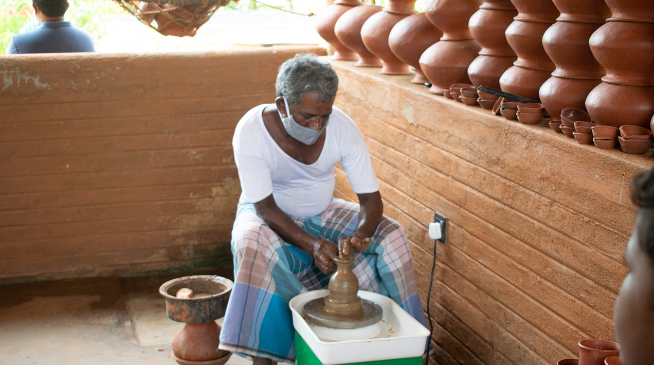 pottery making center in Sigiriya