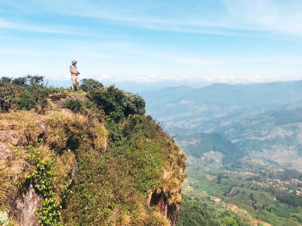 Trek to the top of Kabaragalla Mountain