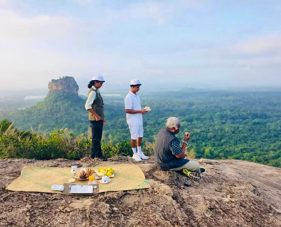 Early Morning Breakfast at Pidurangala Rock