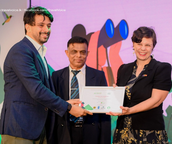 Thema collection wins awards