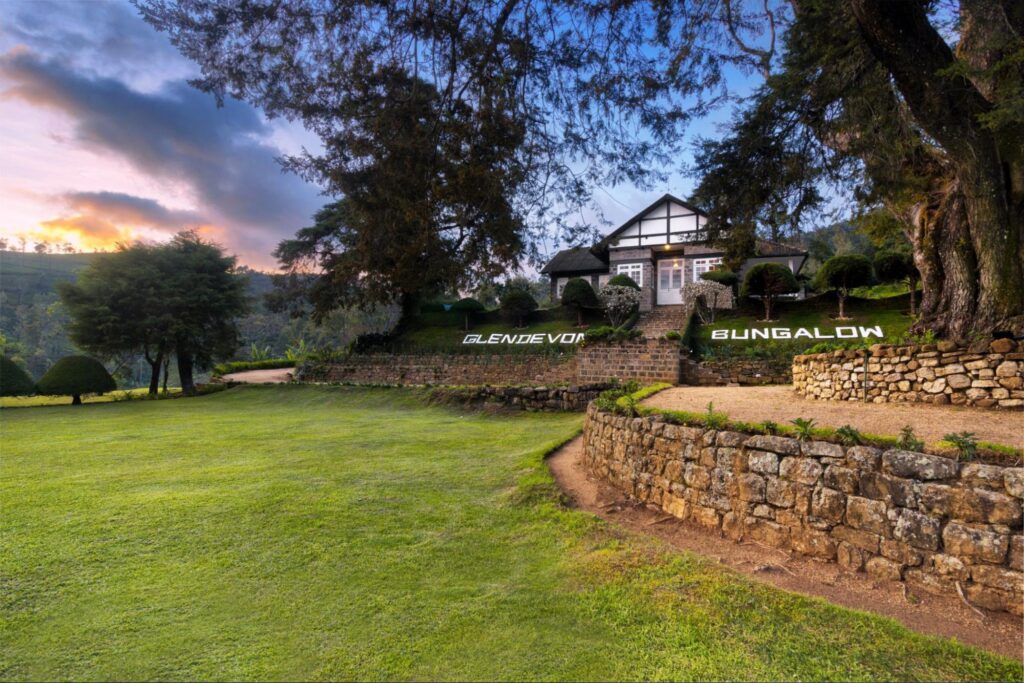Scottish Planter is a boutique hotel in Nuwara Eliya, surrounded by tea country gardens